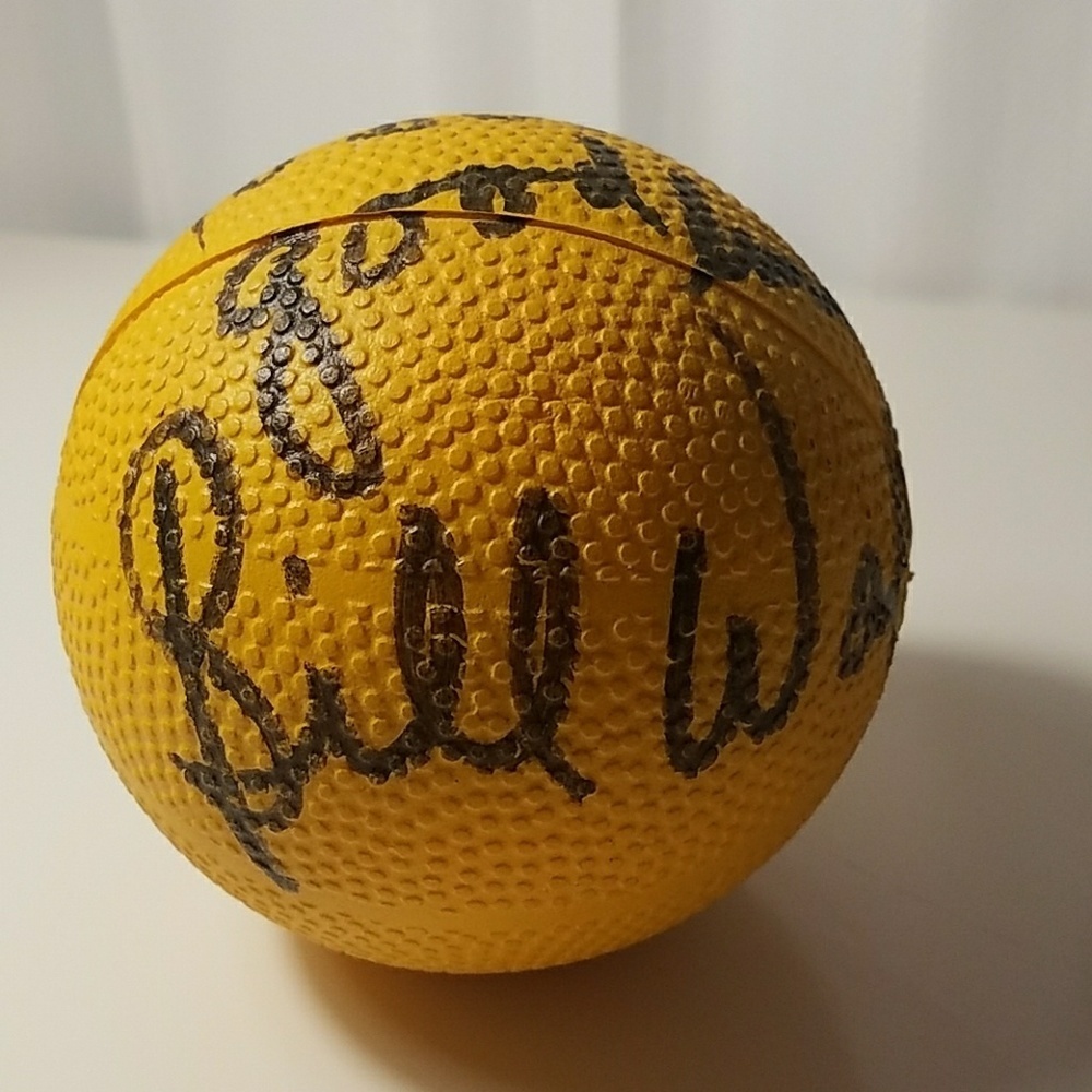 Signed Bill Walton Ball - Picture 3 of 6